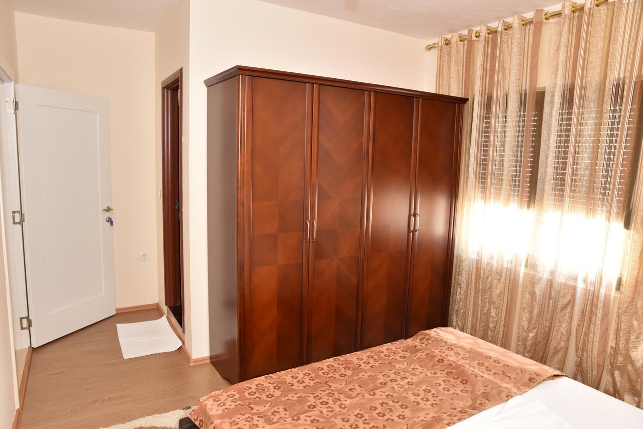 Guest House Evropa Ulcinj Exterior foto